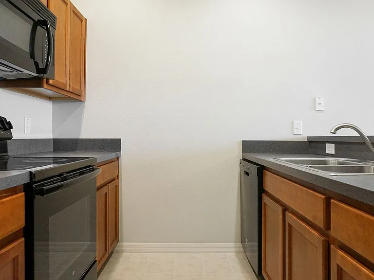 1764 Coriander Dr — Photo 8