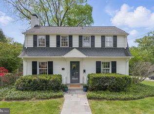 5708 Harwick Rd, Bethesda, MD 20816