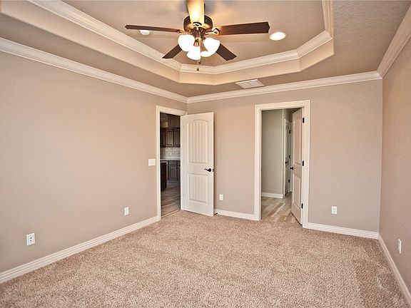 4th image of 720 NW 64th Ave