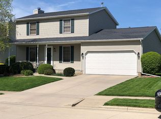 1407 Dublin Dr, Normal, IL 61761