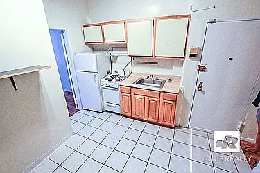 Rented by Jonis Realty