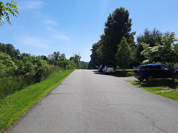 5th image of 9 Doran Dr