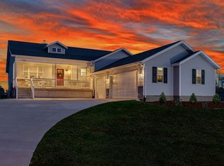 1706 Carlisle Dr, Saint Joseph, MI 49085