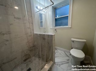 15-17 James St #4, Brookline, MA 02446