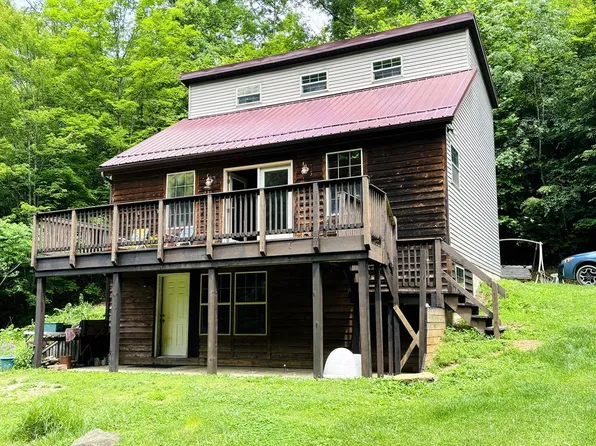 31382 Stevens Branch Rd, Londonderry, OH 45647