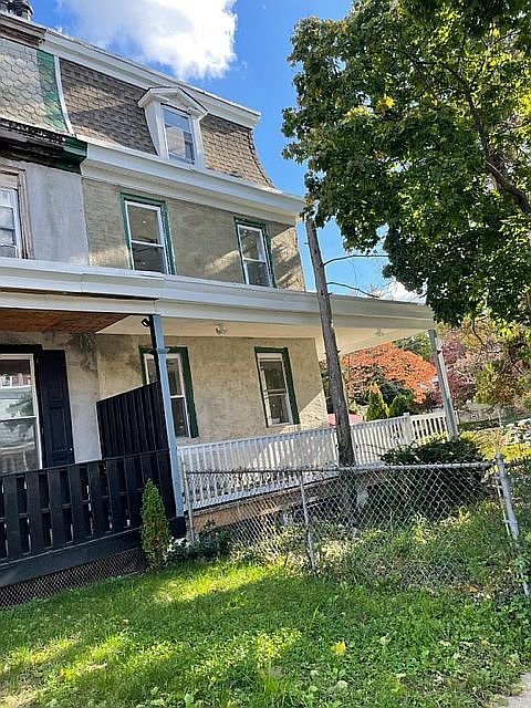 1st image of 24 W Seymour St