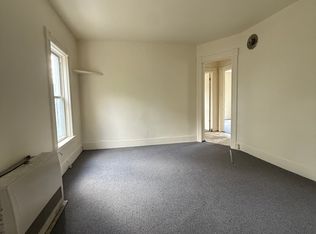 108 North Ave, Burlington, VT 05401