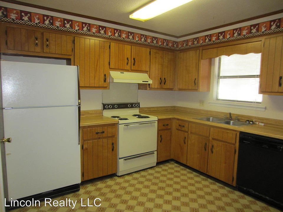 2nd image of 1614 Williams St APT V4