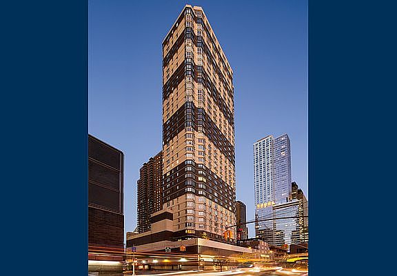5th image of 420 W 42nd St APT 36D