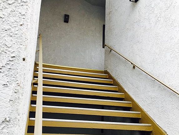 5th image of 5301 Waverly Dr #190