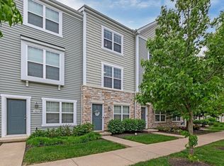 5925 Winberry Creek Dr, Dublin, OH 43016