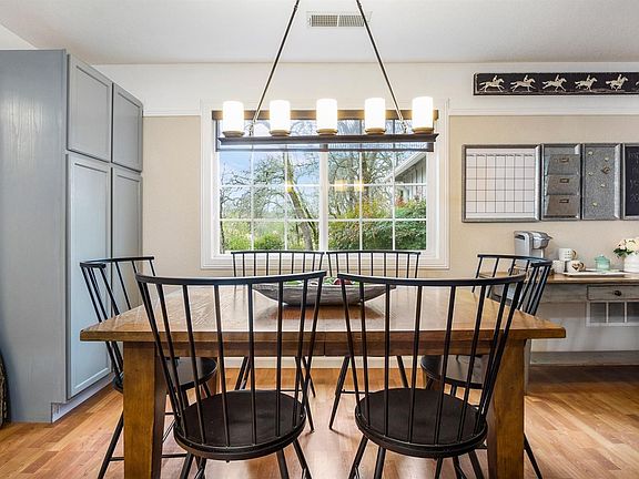 5th image of 12778 Torrey Pines Dr