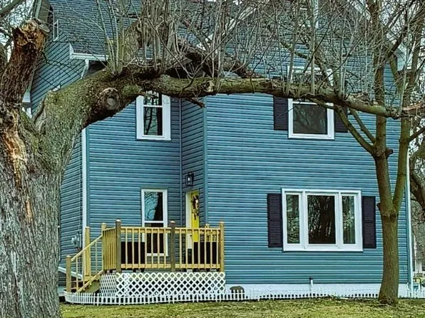 6349 Manchester Rd, Clinton, OH 44216