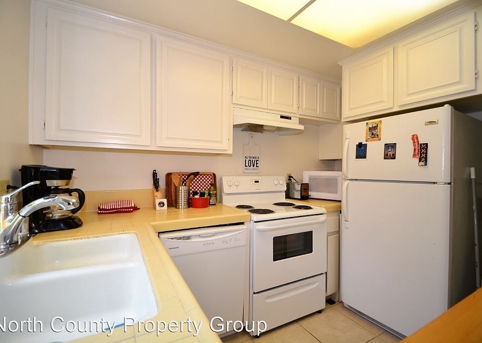 1st image of 325 S Sierra Ave Unit 7