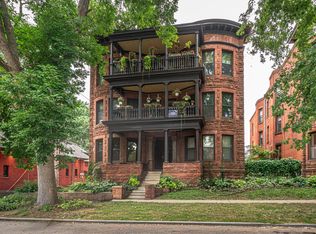 223 Arundel St APT 1, Saint Paul, MN 55102