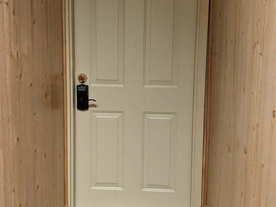 2nd image of 212 Main St