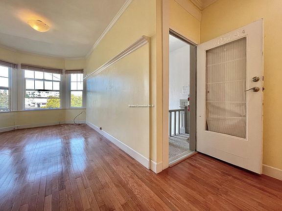 4th image of 4037 26th St #4