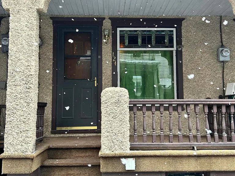 124 Birch St — Photo 2