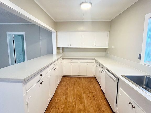 5th image of 264 Avalon Dr #3