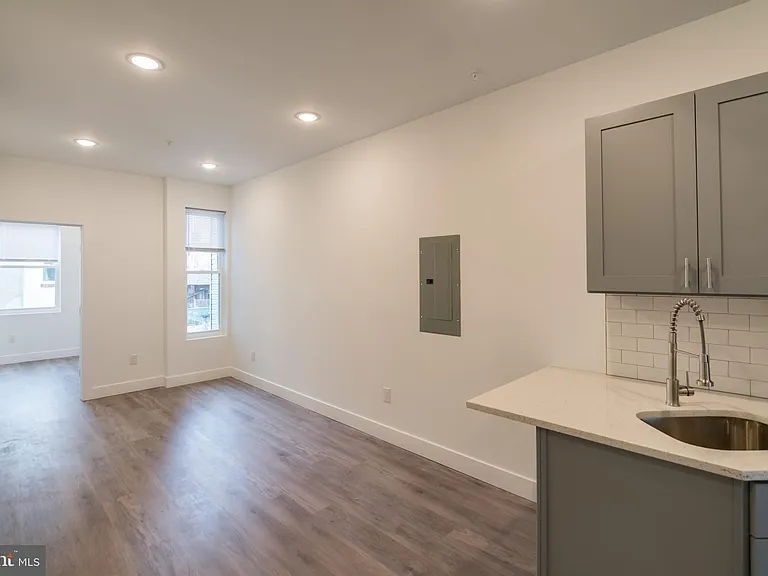 1709 Snyder Ave #1 — Photo 5