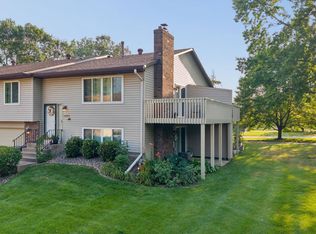 14323 Chestnut Dr, Eden Prairie, MN 55347