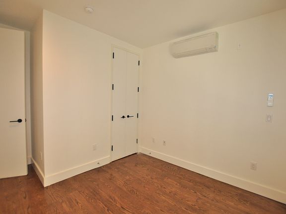 4th image of 159 Winthrop St #Rr11