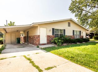163 Liberty Dr #163, Belleville, IL