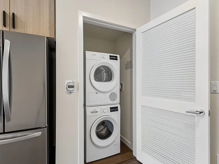 Maru Apartments — Photo 20