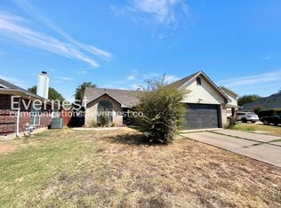 4225 Vincent Ter, Haltom City, TX 76137