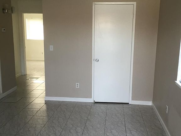 5th image of 238 N 4th Ave #101
