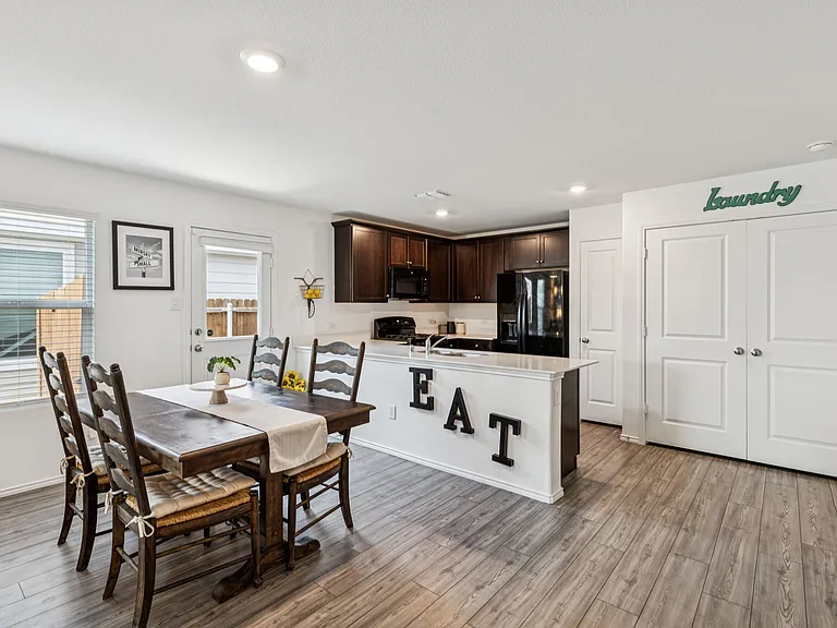7408 Bluebell Ln — Photo 20