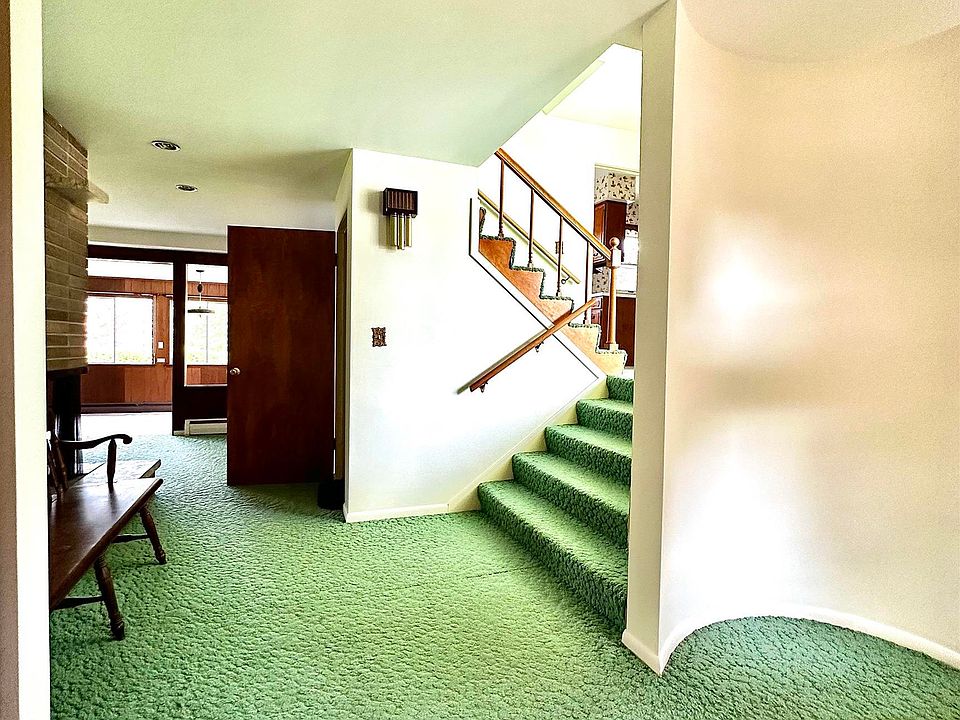 6 Parkview Ct, Frankenmuth, MI 48734 MLS 50118334 Zillow