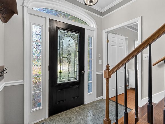 5th image of 624 Andrew Rucker Ln