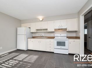 172 S Orchard Dr #172, North Salt Lake, UT 84054
