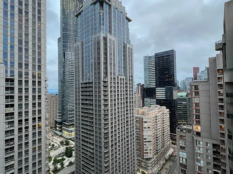 770 Bay St #2607 — Photo 10