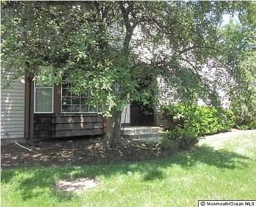2nd image of 6A Benjamin Franklin Dr