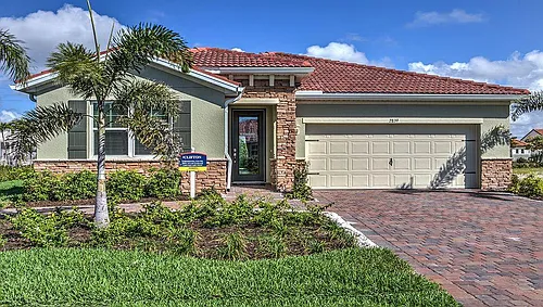 2839 Sunset Pointe Cir Photo 1
