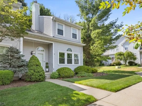 324 Carnegie Ct, Independence Twp., NJ 07840