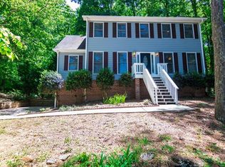 300 Benjamin Cir, Fayetteville, GA