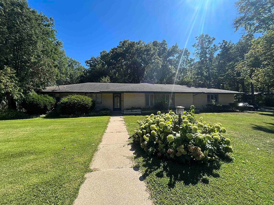 1st image of 2205 Birchwood Dr