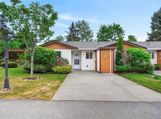 2197 Murrelet Dr #18, Comox, BC V9M 3Y1