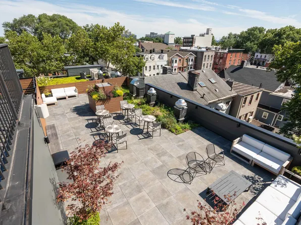 328 Pacific Avenue image 41 of 43