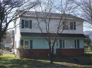 801 Winchester Ave, Middlesboro, KY 40965