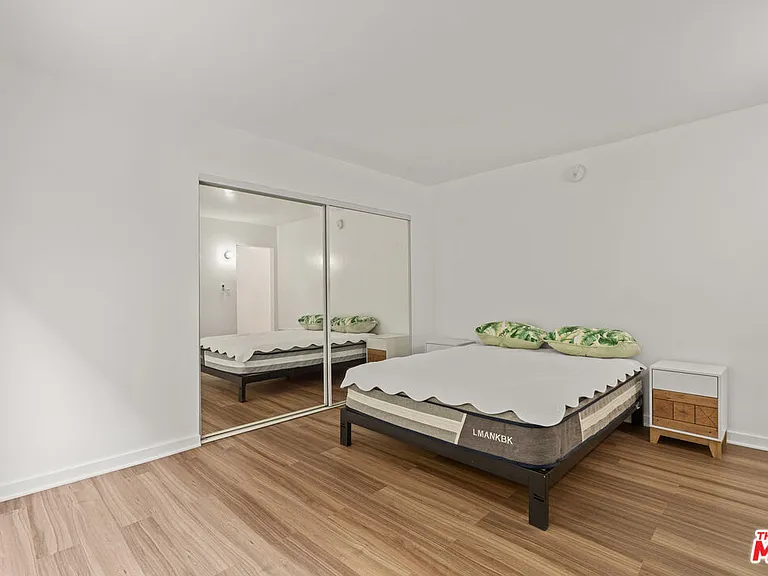 511 Rialto Ave #1 — Photo 13