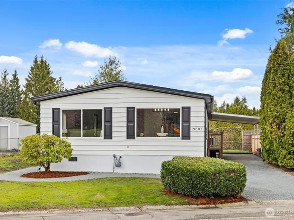 19301 Hollyhills Drive NE, Bothell, WA 98011