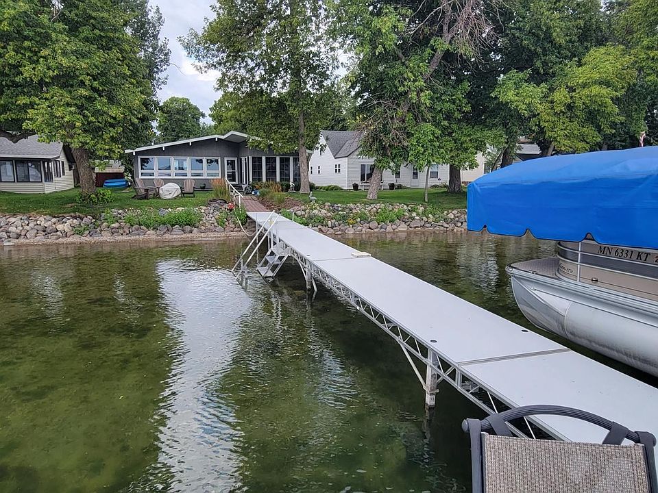 1st image of 21969 Broadwater Dr