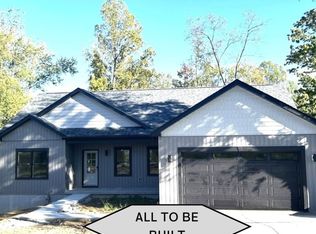 Greenbrier Rd, Weirton, WV 26062