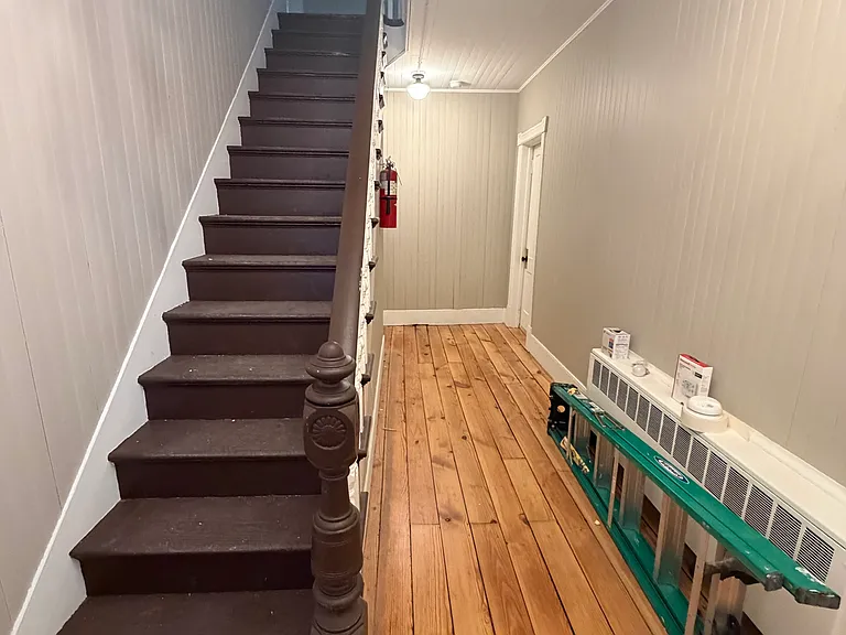 124 Huguenot St #201 — Photo 5