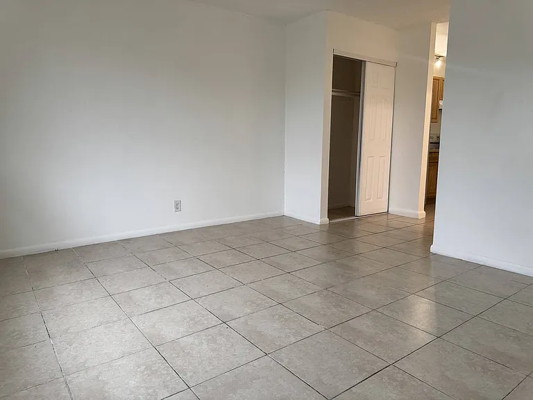 6000 NW 7th St #16 — Photo 9