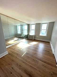 1st image of 31 Jackson Ave #2F